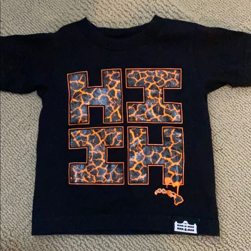 Hawaii’s Finest Tshirt sz XXS